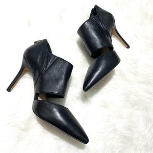 Vince Camuto Sinomin Black Leather Pump